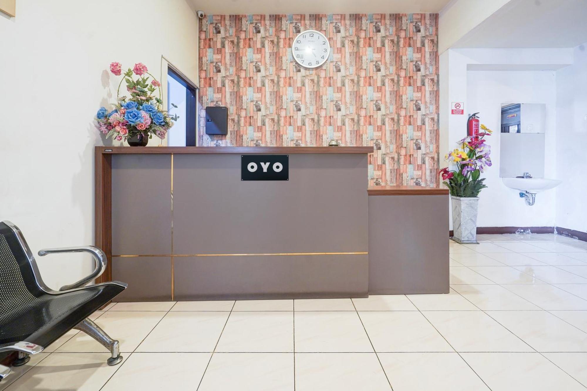 Hotel O Rappocini Near Rsia Paramount Μακασάρ Εξωτερικό φωτογραφία