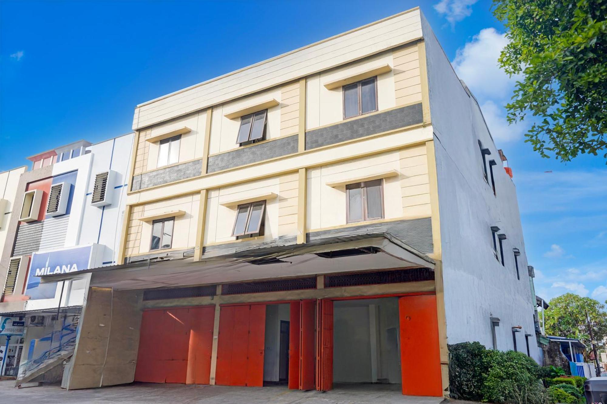 Hotel O Rappocini Near Rsia Paramount Μακασάρ Εξωτερικό φωτογραφία