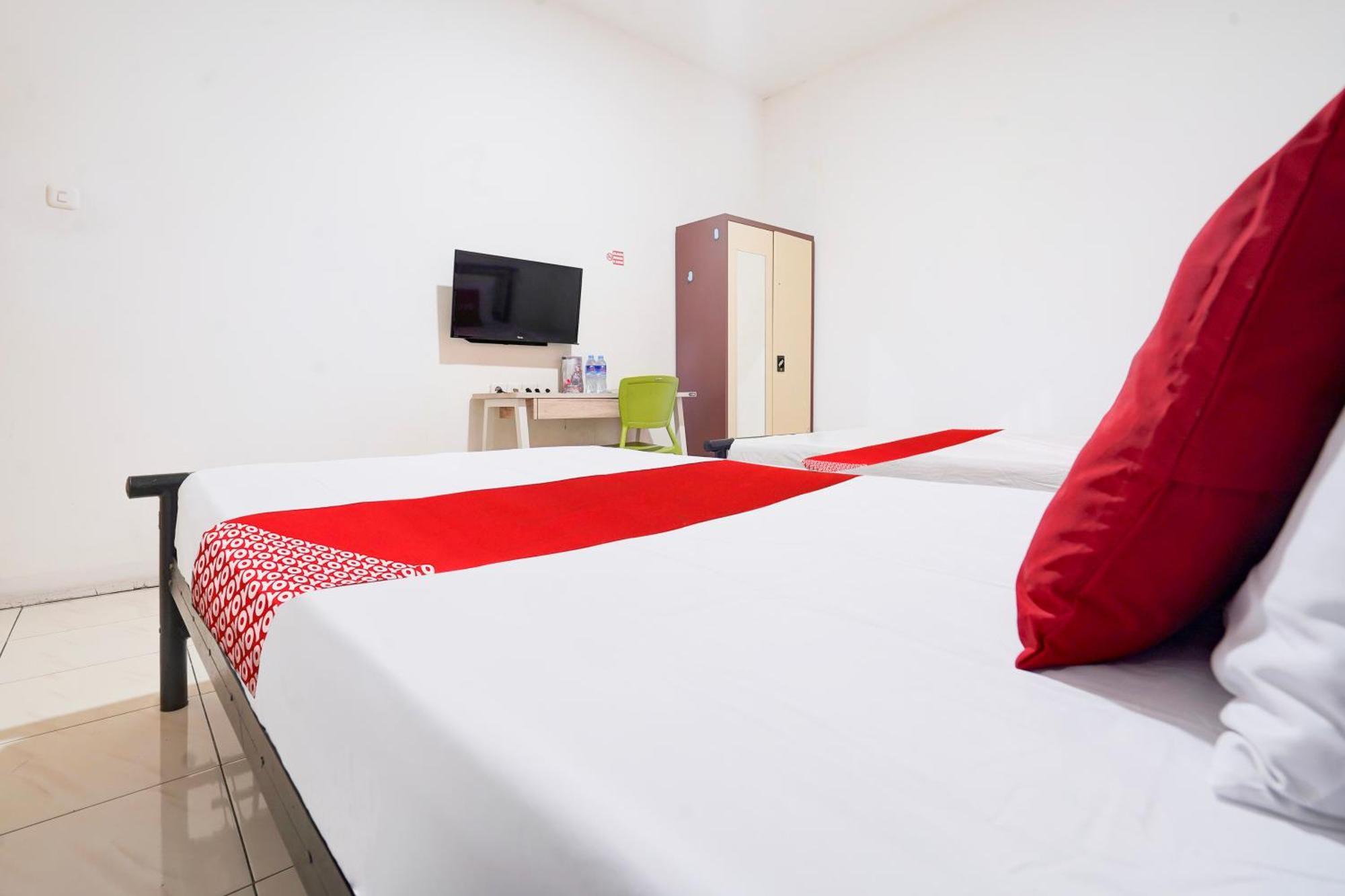 Hotel O Rappocini Near Rsia Paramount Μακασάρ Εξωτερικό φωτογραφία